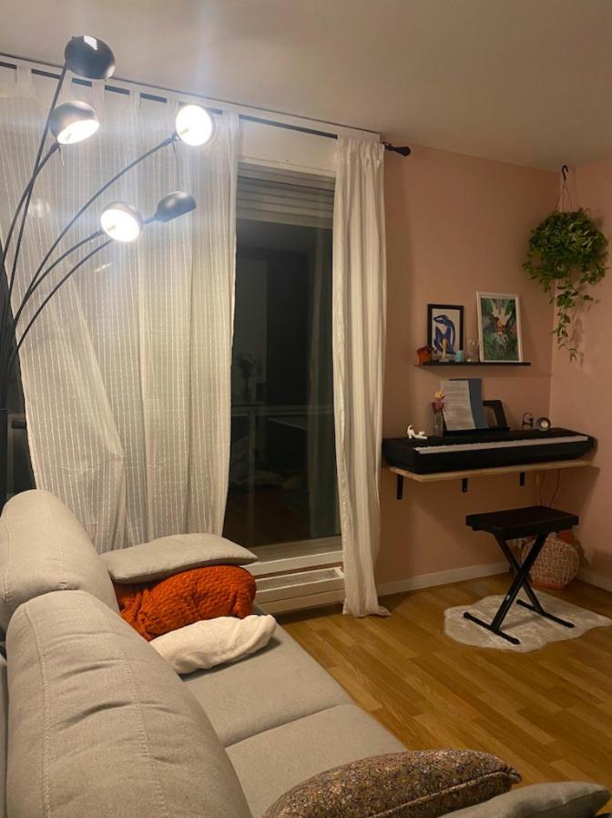 Neuf Cozy Avec Balcon, 11e Arr Voltaire, Proche Bastille Appartement Parijs